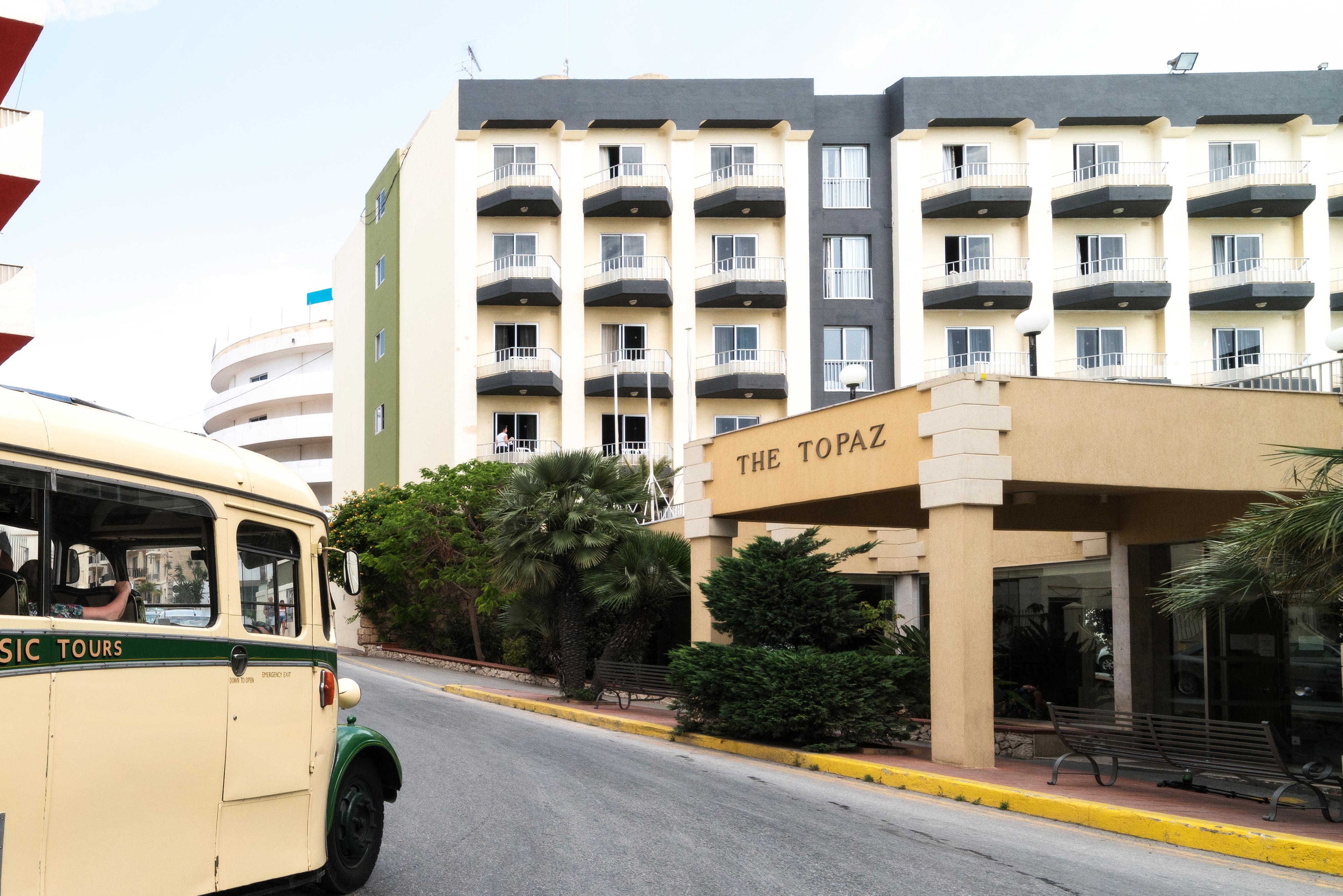 Topaz Hotel Сент-Полс-Бей Екстер'єр фото