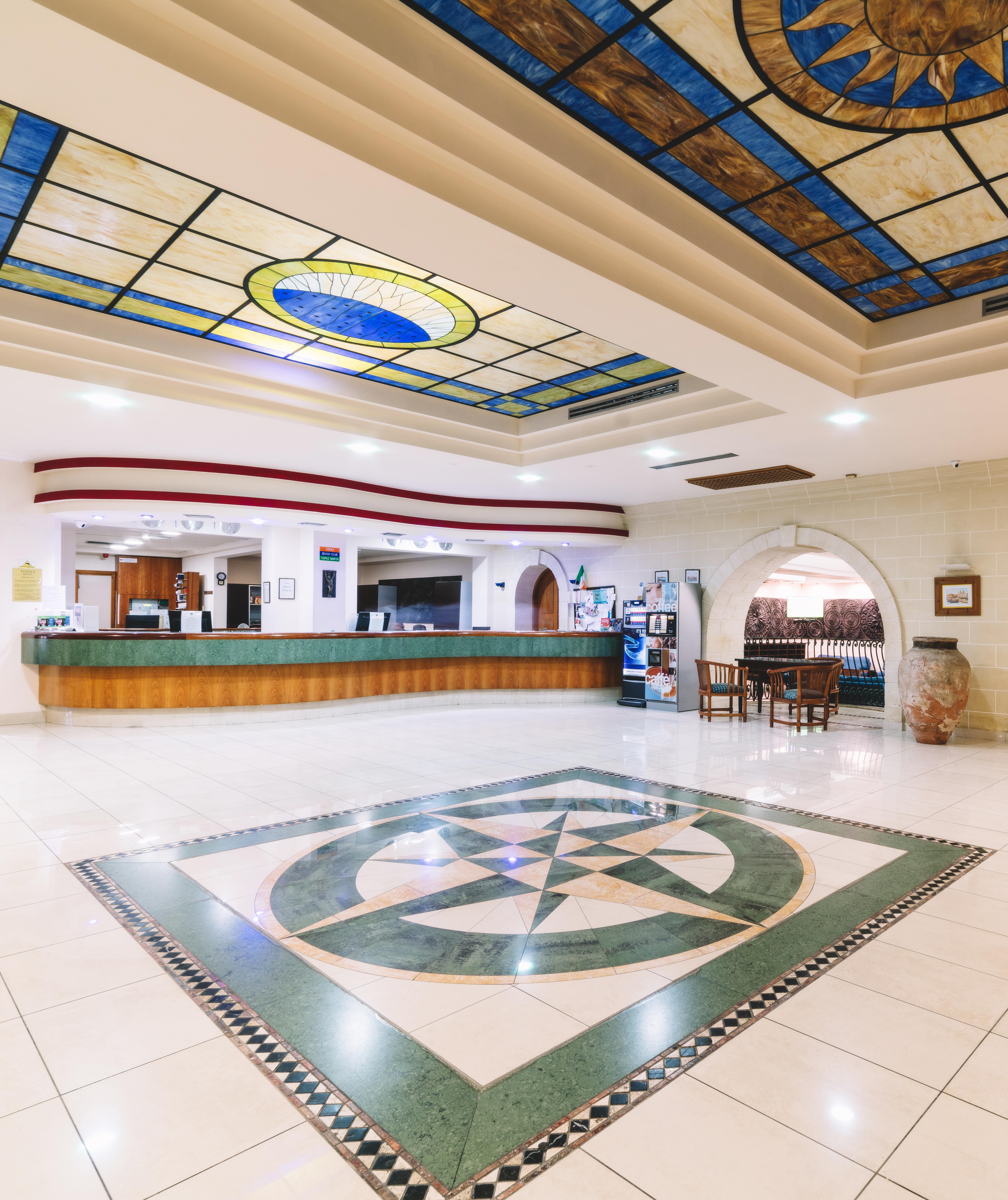 Topaz Hotel Сент-Полс-Бей Інтер'єр фото